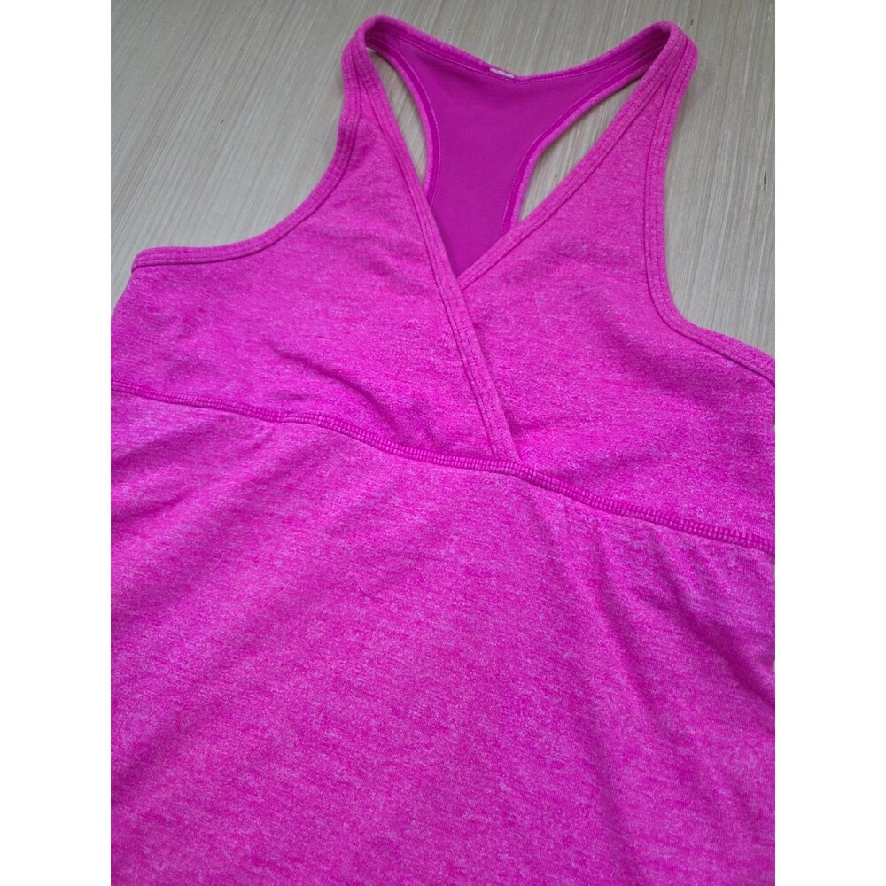 Lululemon Deep V Racerback Tank  Women’s Size 6 Heathered Paris Pink Shelf Bra
